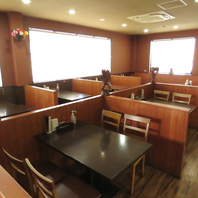 ◆使いやすいお席で食事をご満喫ください◆