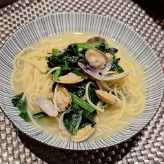 ほうれん草とあさりのパスタ