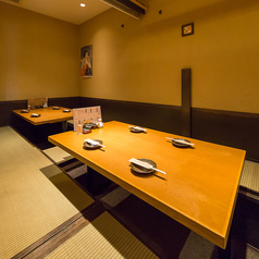 4名×3卓完備しております◎
