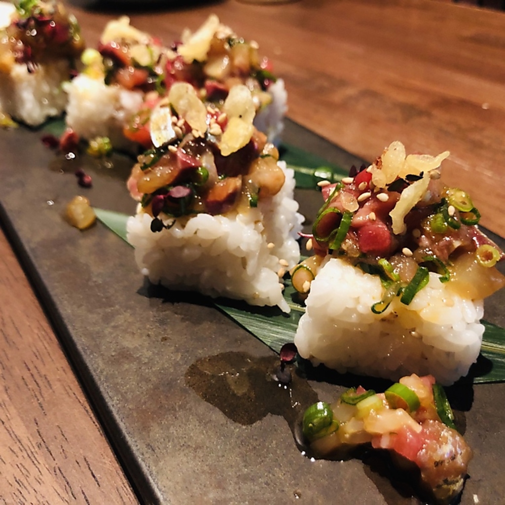 絶品の創作和洋食は接待やビジネスディナーにも◎個室のご用意もございますのでご相談ください。