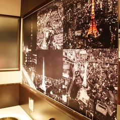 カウンター壁面に東京タワー☆ミ