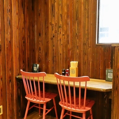 気軽に楽しめるカウンター席