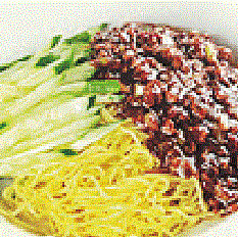 鶏肉豆苗ラーメン／味噌ラーメン／汁なし麻婆麺／焼きビーフン／ジャージャー麺