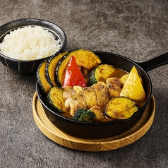 清流美どりと野菜のスープカレー