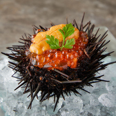 俺のシリーズ黎明期から活躍するシェフが考案したレシピで作られた一品メニューたち!ステーキだけじゃなく、サイドメニューも俺のらしさ全開の本格派です。俺のステーキが誇る国産A5ランク黒毛和牛を使った前菜もございますので、ぜひお試しください!!