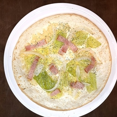 野菜チーズピザ