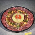 料理メニュー写真&nbsp;炙り塩ユッケ