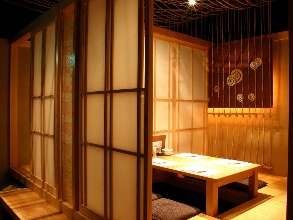 気兼ねなく寛げるプライベート空間。２名から利用ＯＫ！週末は混み合います！早めのご予約を…