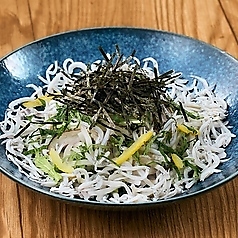 釜揚げしらすと大根のサラダ