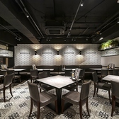 エイス シー オイスターバー 横浜モアーズ店の雰囲気2