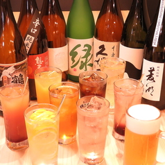 多彩なドリンクメニューで特別なお食事を演出