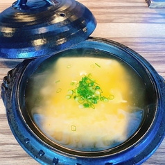 たっぷり餡掛けのだし巻き卵