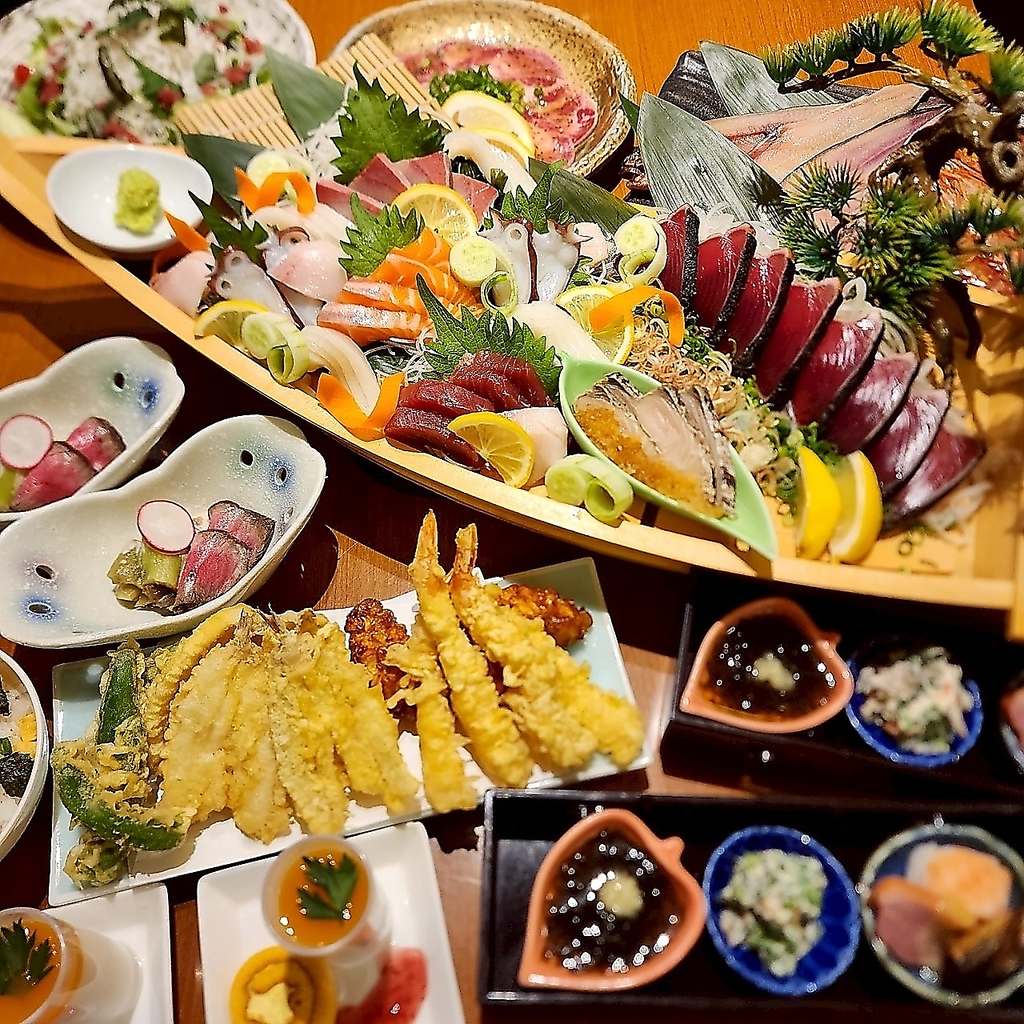 飲み放題付きコースをご用意。会社の飲み会やご友人との飲み会にもご利用いただきやすいコースです。
