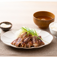 豚の西京味噌漬けステーキ定食