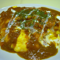 ガーリック風味カレーソースオムライス