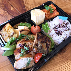 ◆シェフの気まぐれ弁当　　　　　　　（店頭受渡時間 11:30）