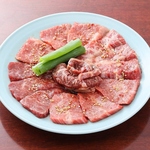 厳選A5ランク黒毛和牛を圧倒的なコストパフォーマンスで味わえる