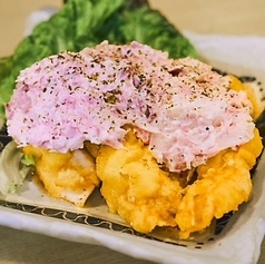自家製ピンクタルタルたっぷり絶品チキン南蛮
