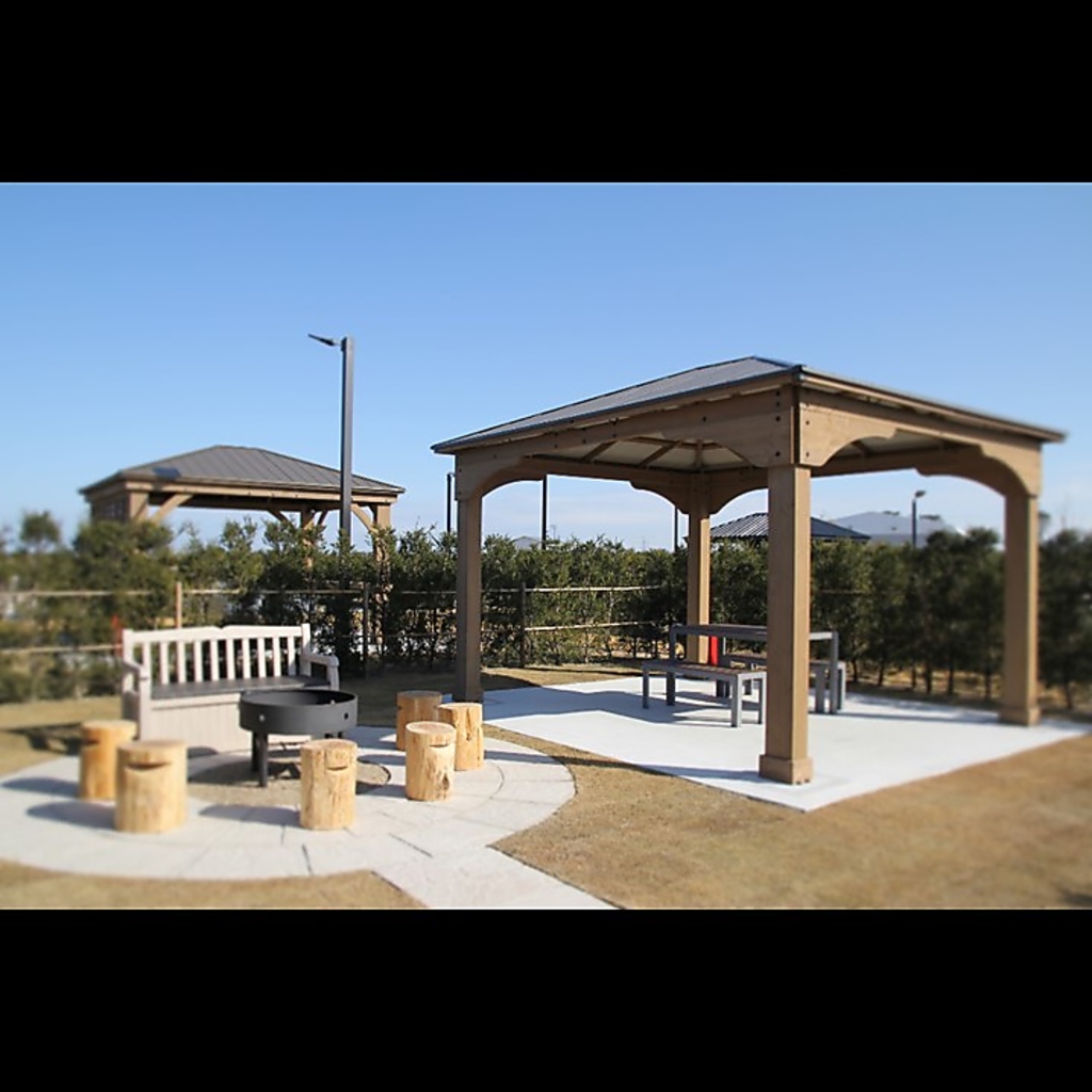 【駐車場完備!】ガゼボは全5棟ご用意！急な天気の変化も安心♪開放的なスペースでBBQを楽しめます☆