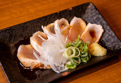 ●鶏タタキ【Seared chicken Sashimi】