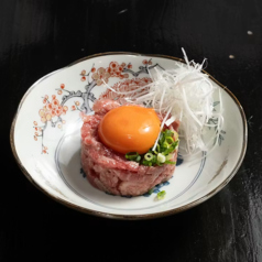 牛炙り塩ユッケ