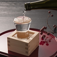 日本酒の種類豊富に揃えております