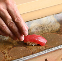 こだわりの素材で丁寧に仕上げた一貫に舌鼓。