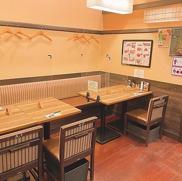 牛たん炭焼利久幕張新都心店の雰囲気1