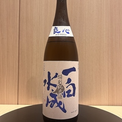 秋田県　一白水成　特別純米酒