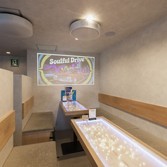 カクテルマシーン 難波店の雰囲気2