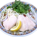 料理メニュー写真&nbsp;透き通る鶏白湯スープ チキンフォー