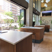 cafe&bar ZEN 博多祇園店の雰囲気3