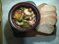 料理メニュー写真 海老とブロッコリーのチリインオイルアヒージョ