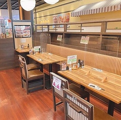 牛たん炭焼利久幕張新都心店の雰囲気2