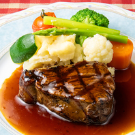 国産赤身を存分に堪能する国産牛フィレ肉のステーキ♪