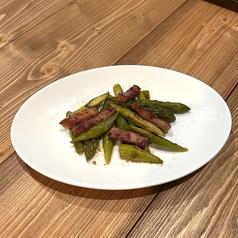 春季限定　アスパラベーコン