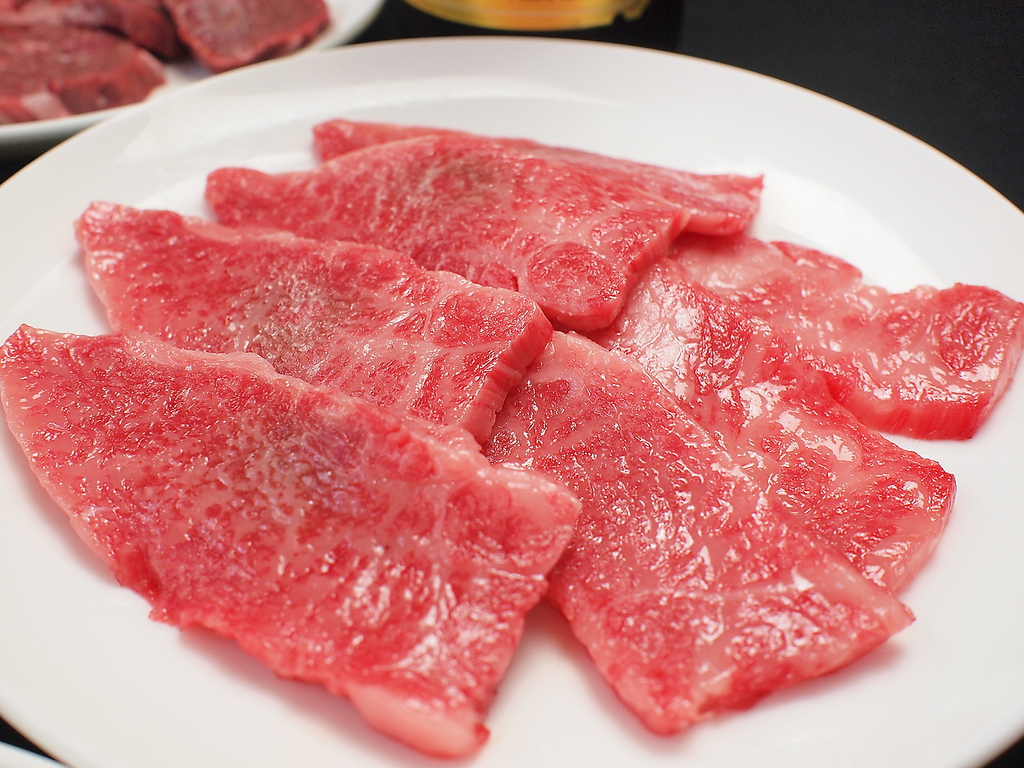 国産黒毛和牛　カルビ