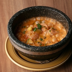 海老とトマトクリームの石焼きリゾーニ