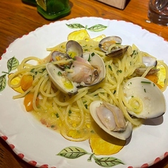 大ハマグリのペペロンチーノ