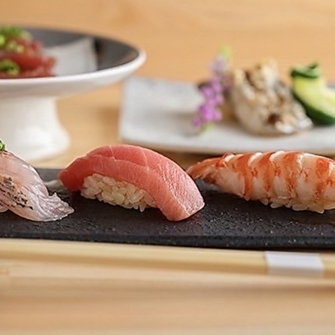 職人の技光る鮮魚を最大限の旨味に昇華させた鮨睦月2025年718日月NEW OPEN
