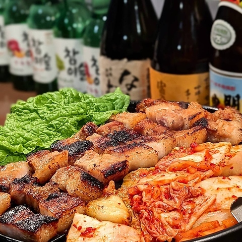 韓国料理で大人気のケジャン♪ケジャンとご飯と卵を混ぜて韓国のりで食べると絶品♪