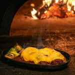 リピーターに人気！とろける窯焼きチーズハンバーグ