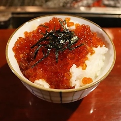 いくらミニ丼
