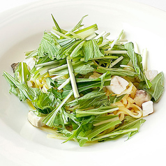カジキマグロと水菜のタリオリーニ（細い手打麺）