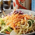 料理メニュー写真&nbsp;● ～北海道・名物～札幌生ラーメンサラダ