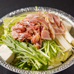 心も身体も温まる！元祖すっぽん地鶏鍋4900円(税込)の写真