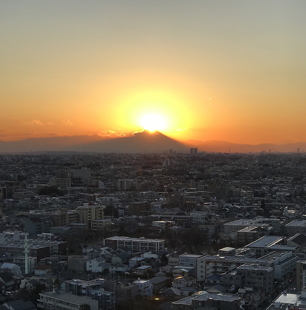 当店からの景色♪ダイヤモンド富士