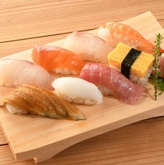 おまかせ握り寿司8貫