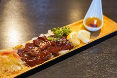 熊本名物馬刺し レバー刺し