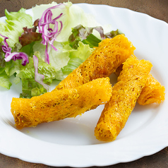 ライスペーパーアジアン海鮮春巻き　～海鮮の滋味とレモングラスが奏でる爽快な余韻～